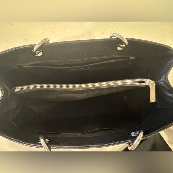 CHANEL GST Grand Shopper Tote Black with silver hardware - Picture 10 of 13